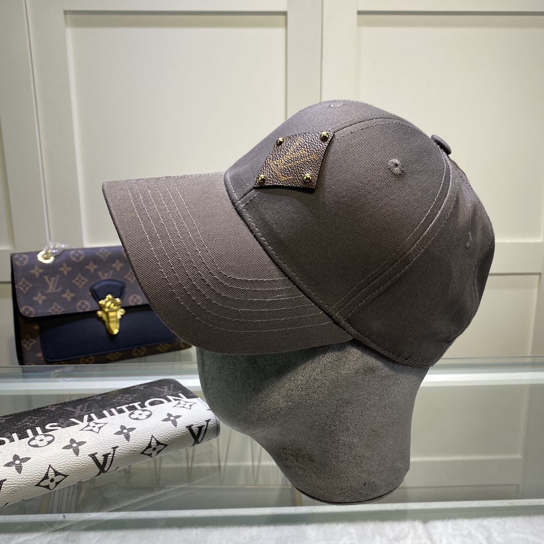 Louis Vuitton Embroidered Logo Baseball Cap Grey LV Cap