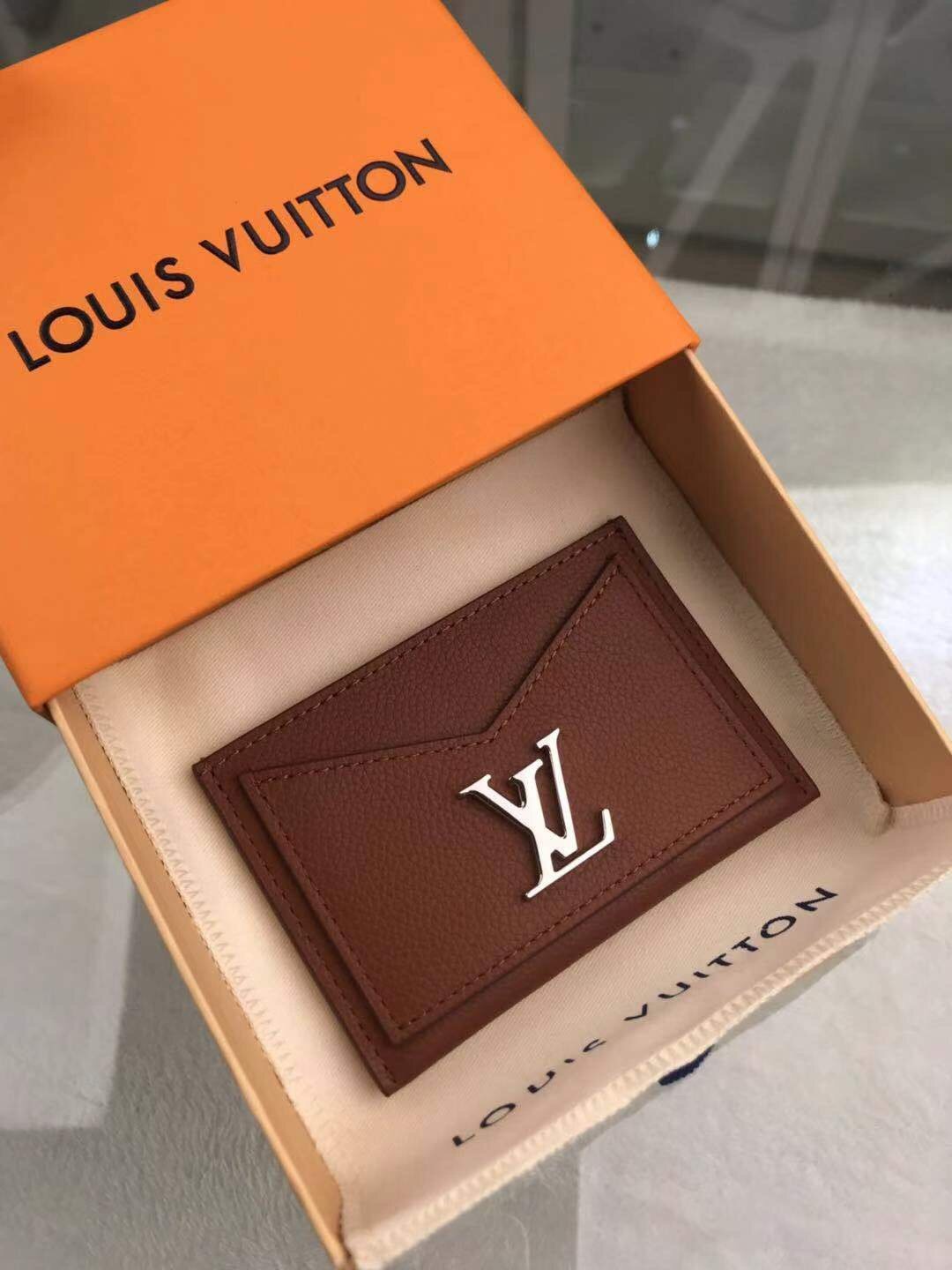 Louis Vuitton Lockme Wallet 11cm Brown – Fapert