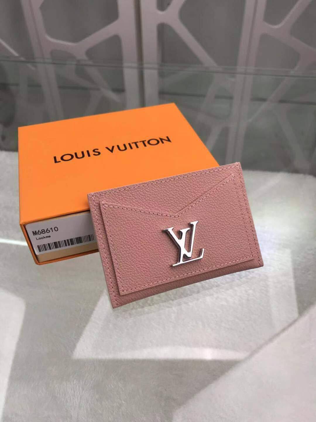 Louis Vuitton Lockme Wallet 11cm Pink – Fapert