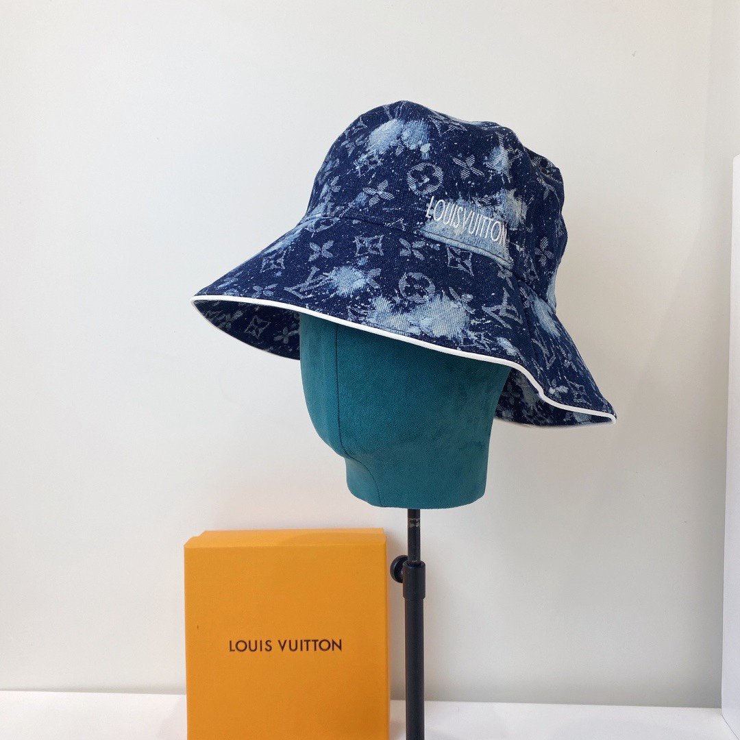 Louis Vuitton Monogram Bucket Hat Navy LV Hat