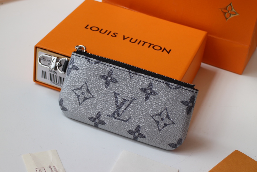 Louis Vuitton Monogram Clutch Bag 12cm Grey – Fapert