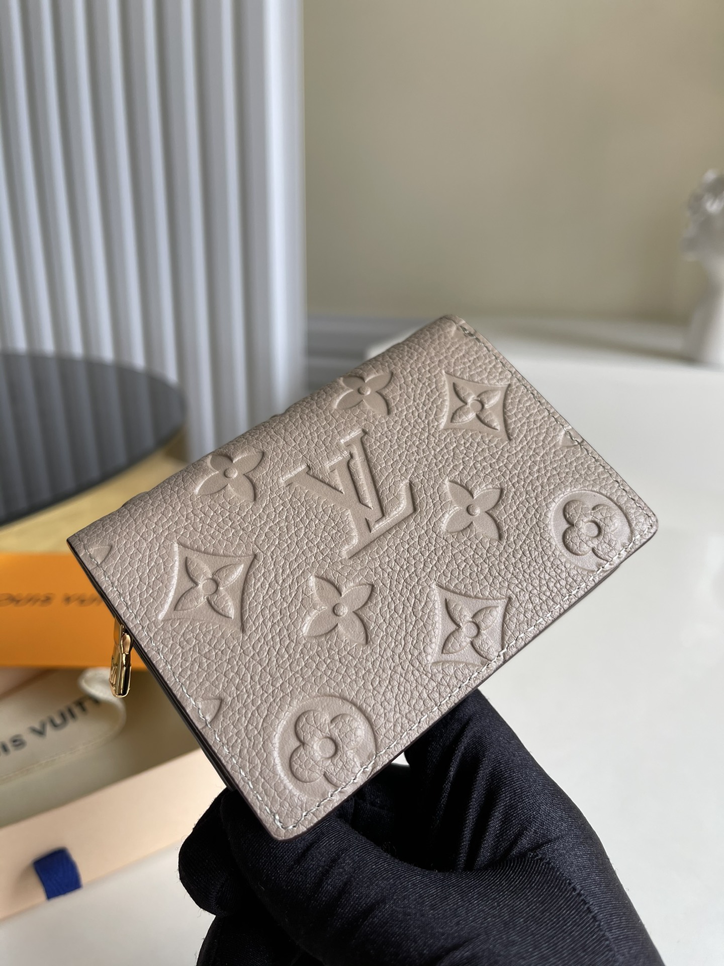 Louis Vuitton Monogram Empreinte 12cm Cream – Fapert