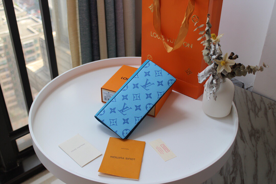 Louis Vuitton Monogram Wallet 19cm Blue – Fapert