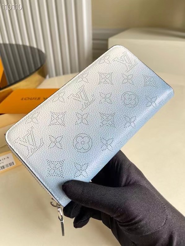 Louis Vuitton Monogram Wallet 20cm Silver – Fapert