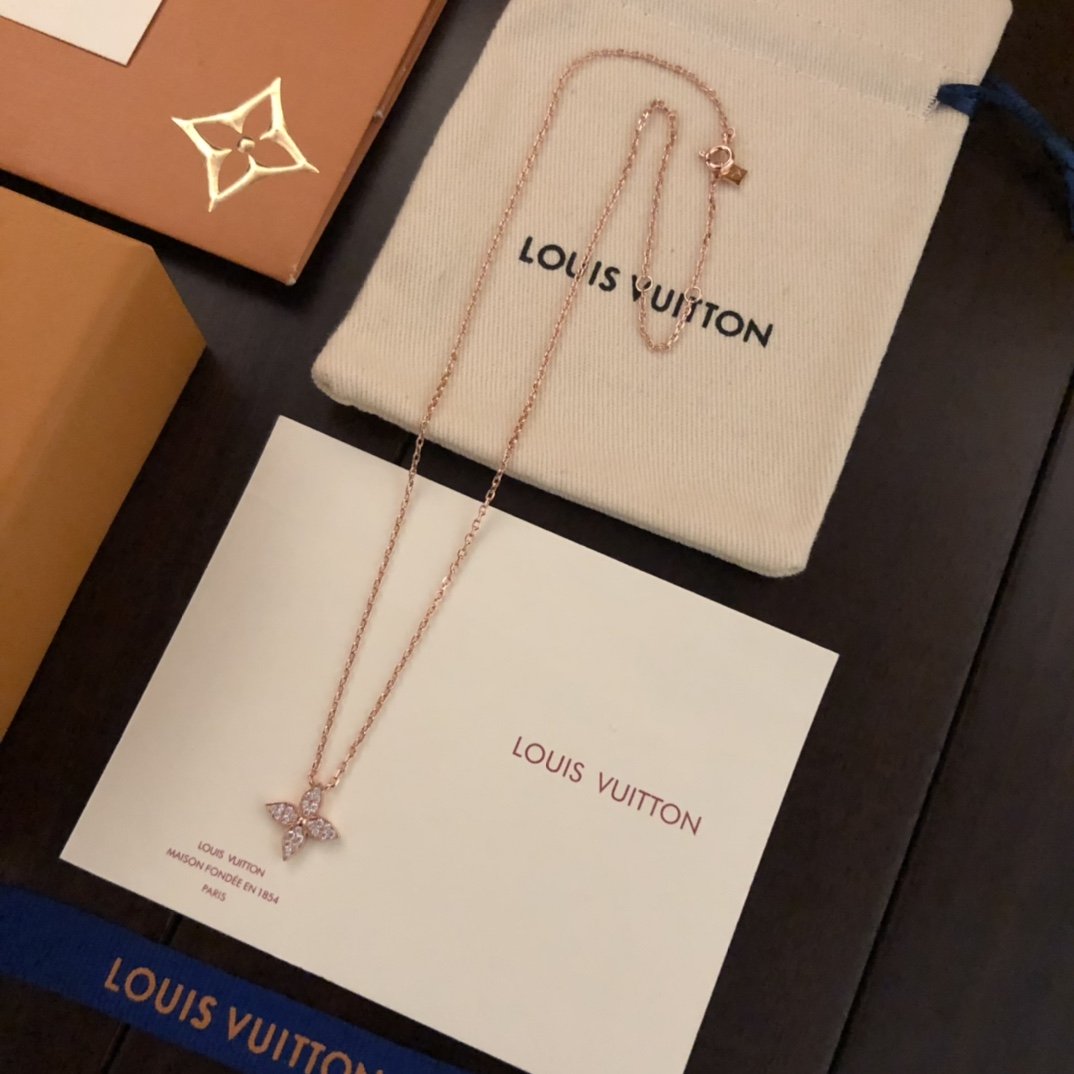 Louis Vuitton Necklace