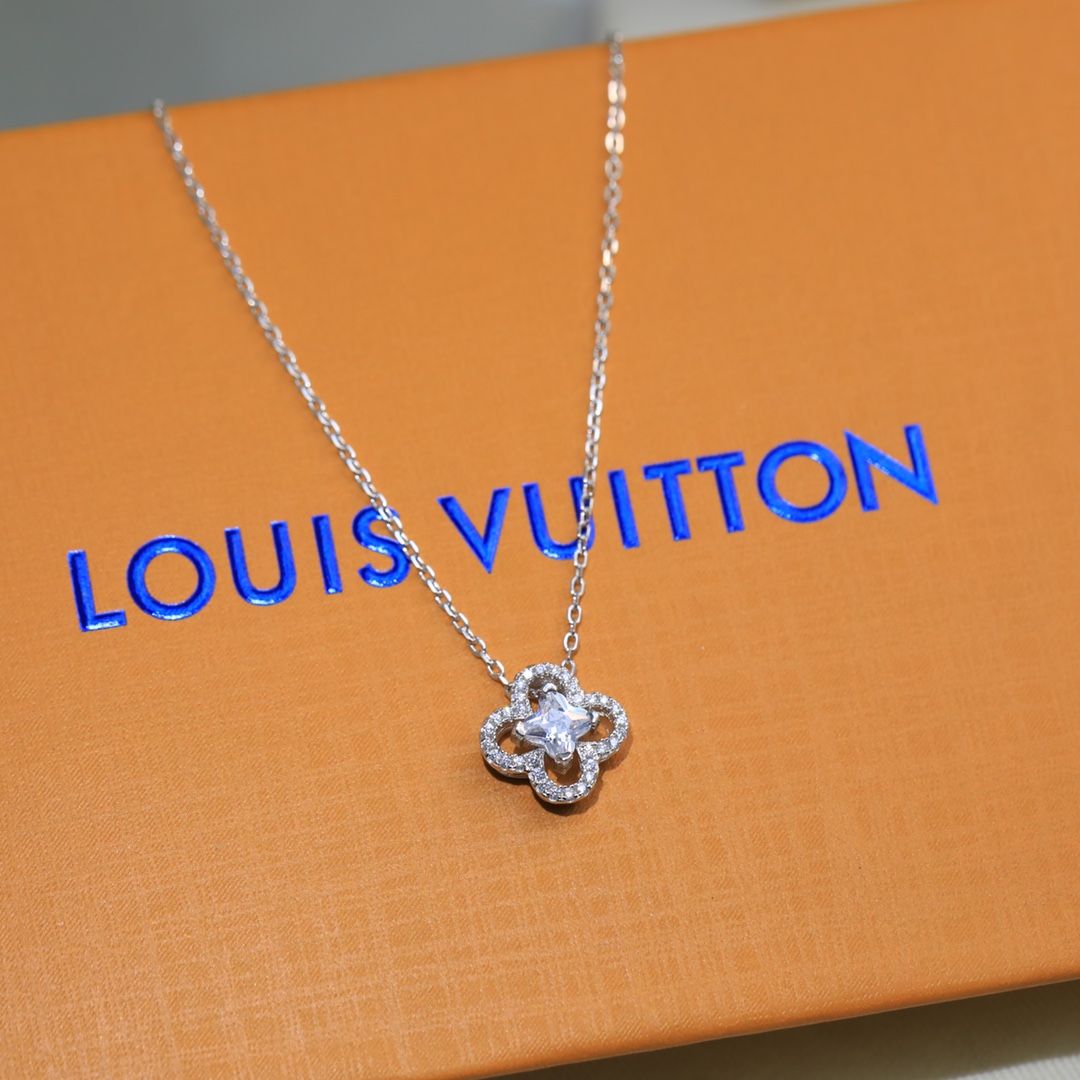 Louis Vuitton Necklace