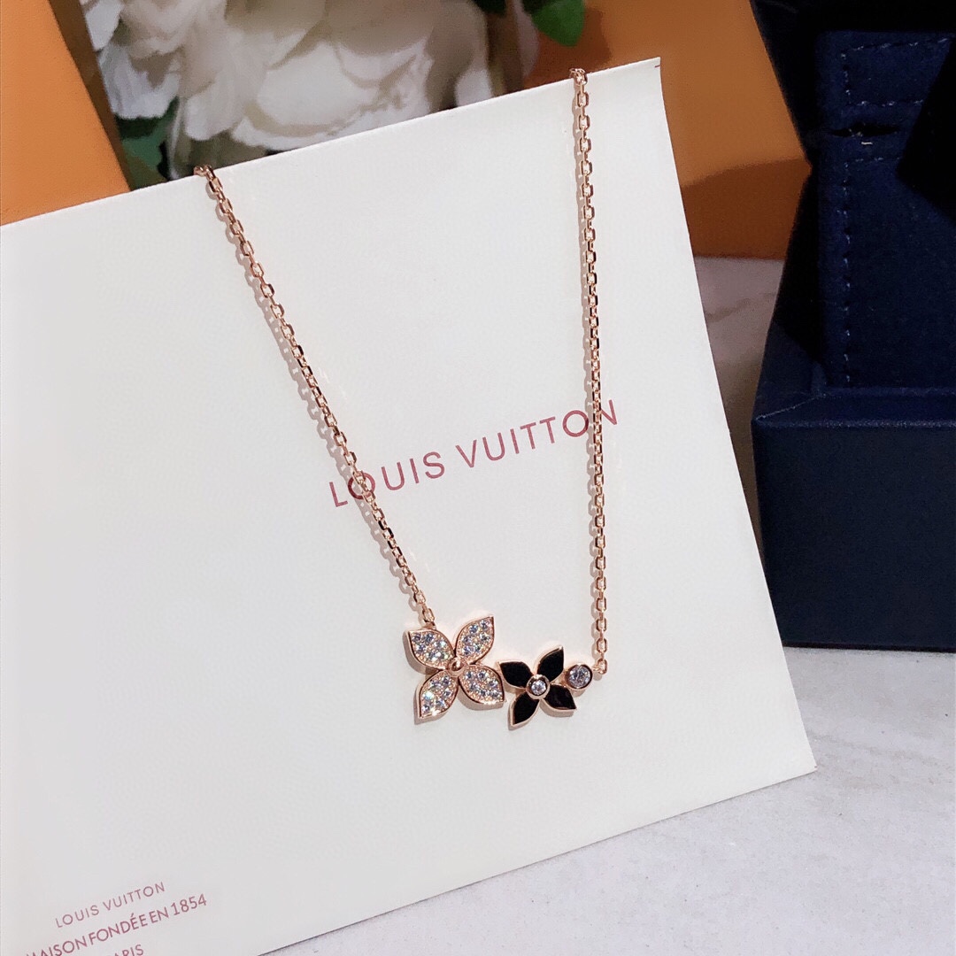 Louis Vuitton Necklace