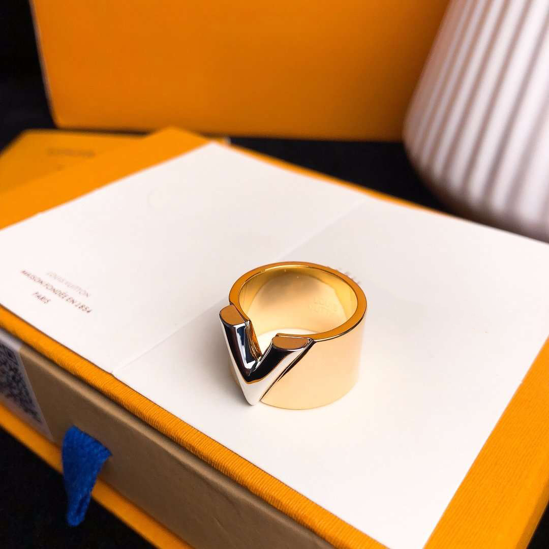 Louis Vuitton Ring