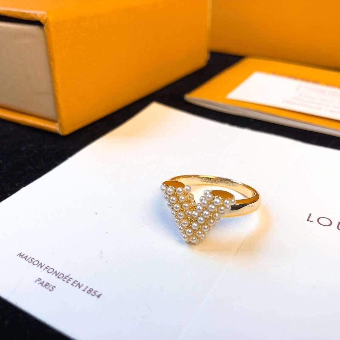 Louis Vuitton Ring