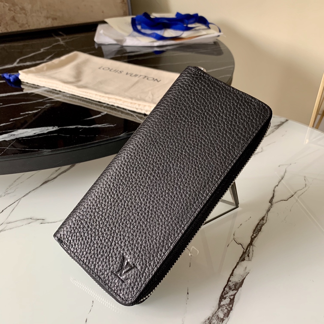 Louis Vuitton Taurillon Clutch Wallet 20cm Black – Fapert