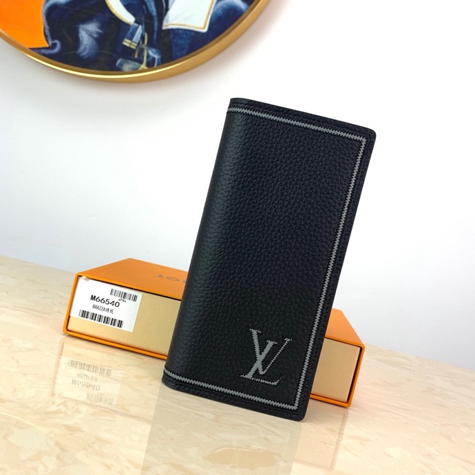 Louis Vuitton Taurllion Wallet 19cm Black – Fapert