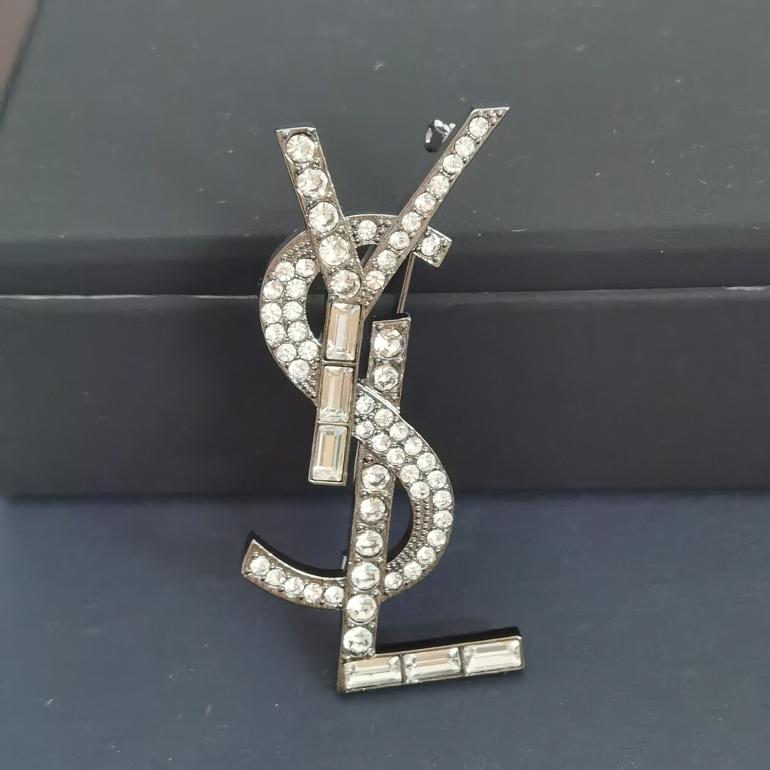 Saint Laurent Paris Brooch Ysl 3400