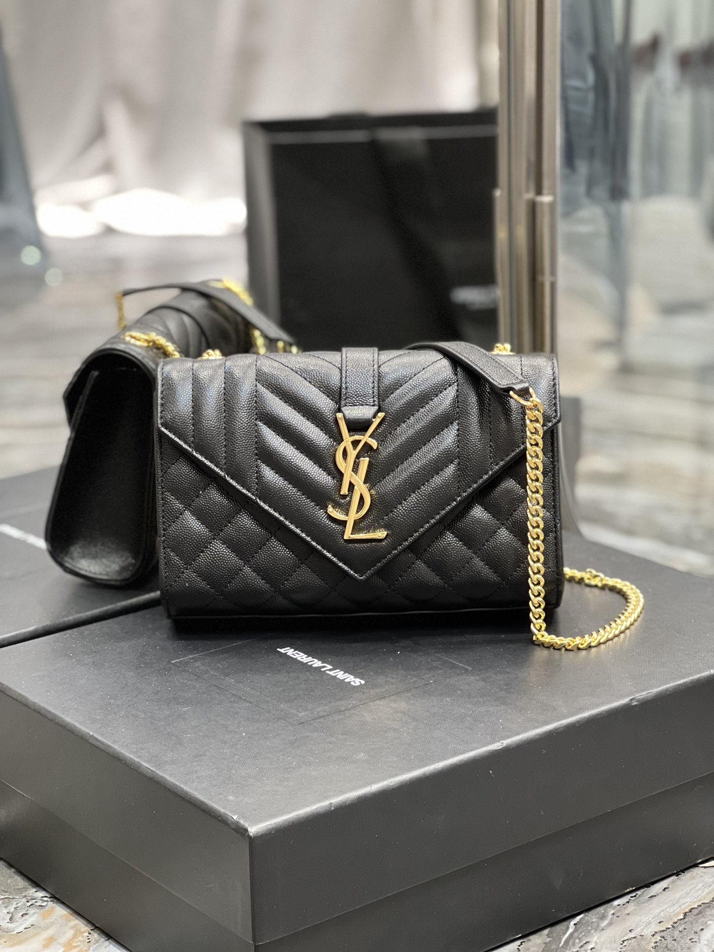 21cm YSL 600195BOW911000 – Fapert