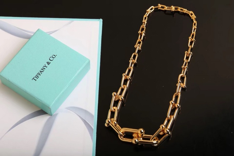 Tiffany & Co Tiffany Graduated Link Necklace