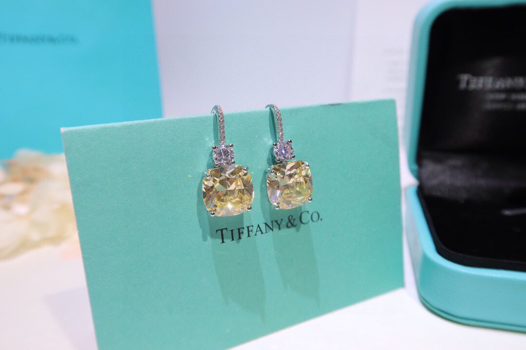 Tiffany and Co Earings