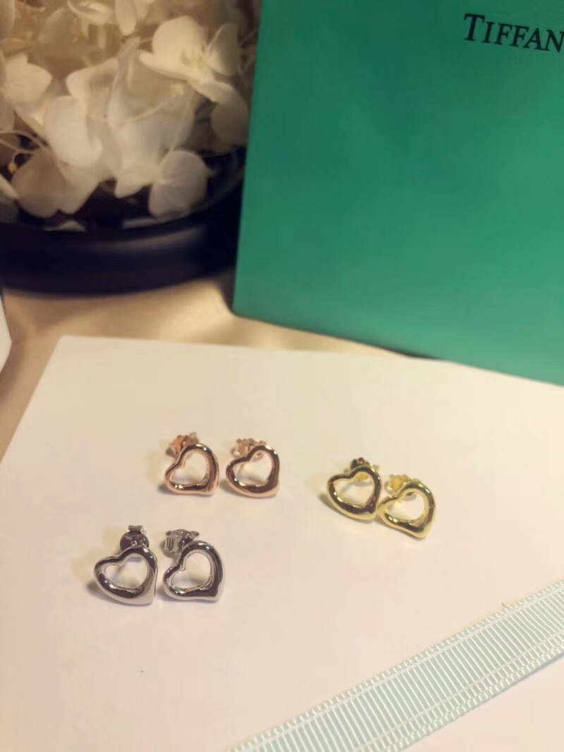 Tiffany & Co Tiffany  Double Hearts Earrings Ear Studs 01893