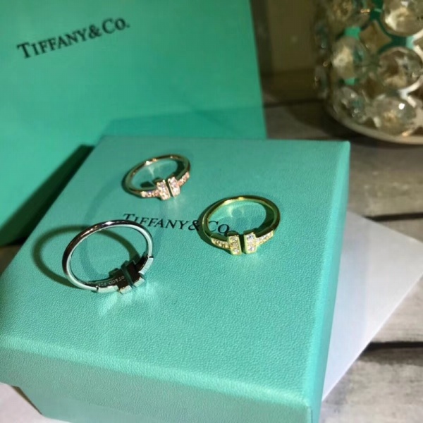 Tiffany & Co Tiffany T Ring 3023