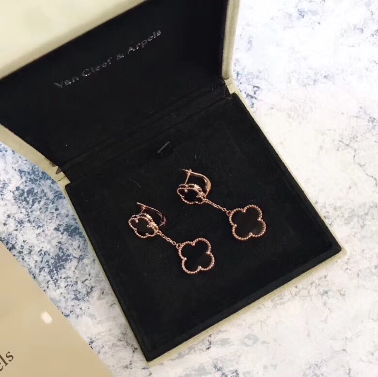 Van Cleef and Arpels Bracelet Motif  Earrings