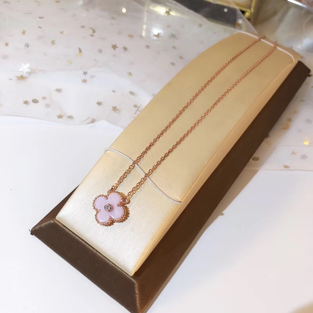 Van Cleef and Arpels Pink Pendant Link Necklace